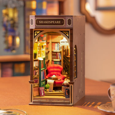 Bookstore Book Nook TGB07